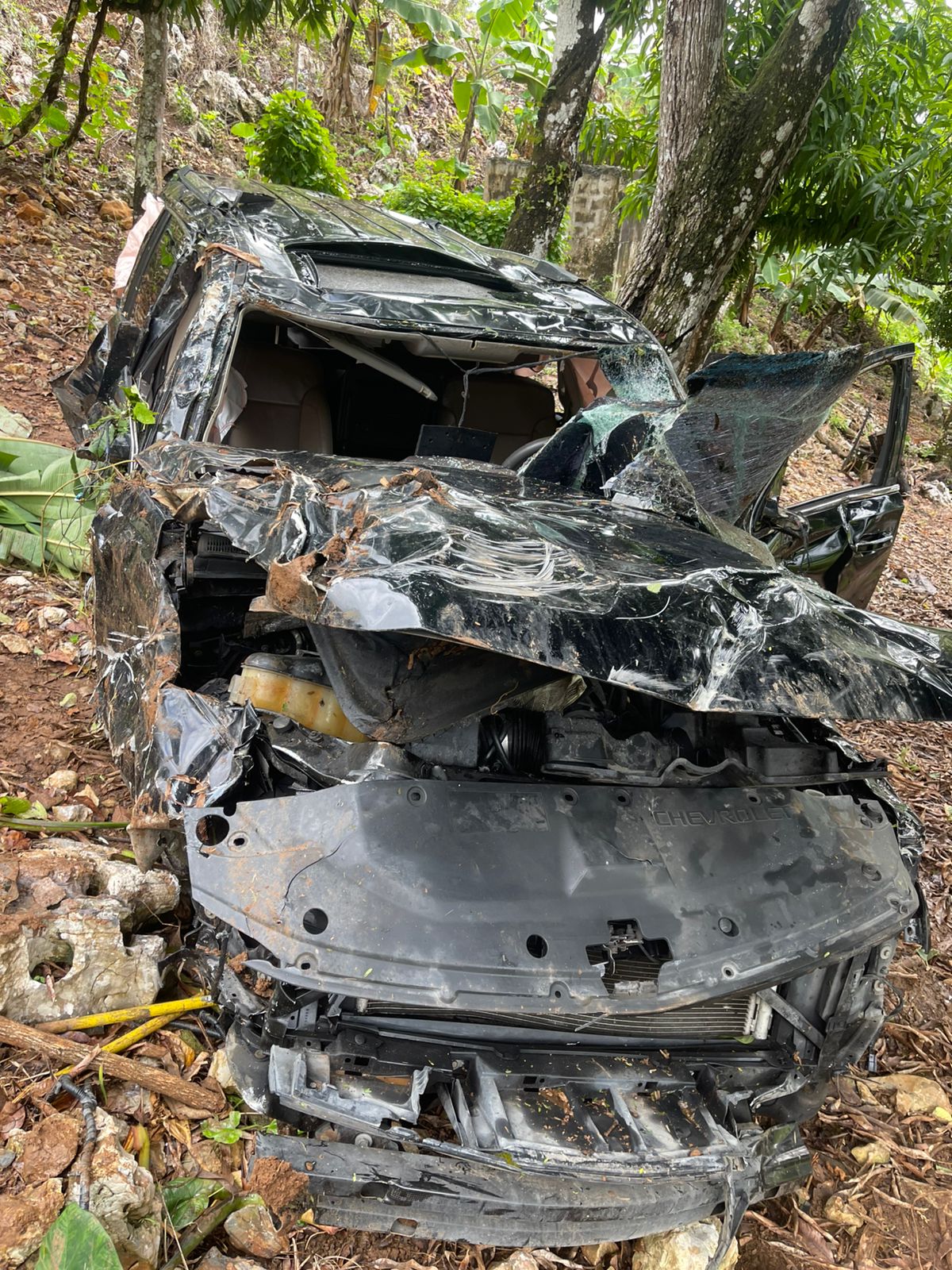 Periodista Delvis Santos resulta herido en accidente de tránsito en Samaná (4)