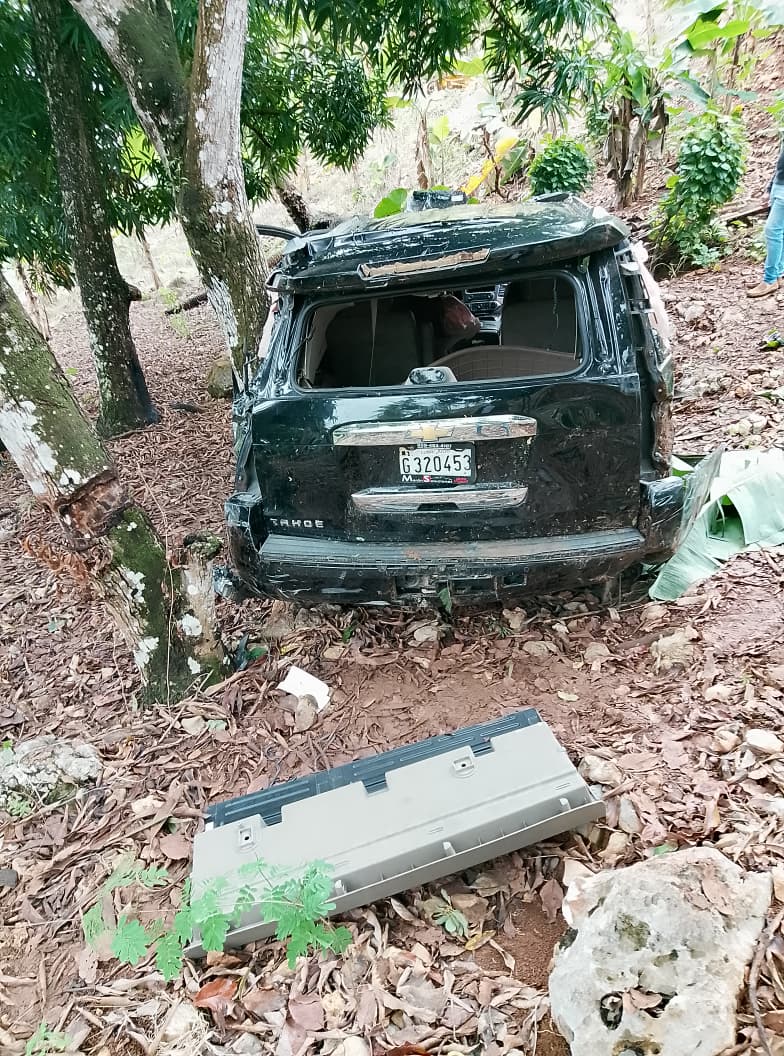 Periodista Delvis Santos resulta herido en accidente de tránsito en Samaná