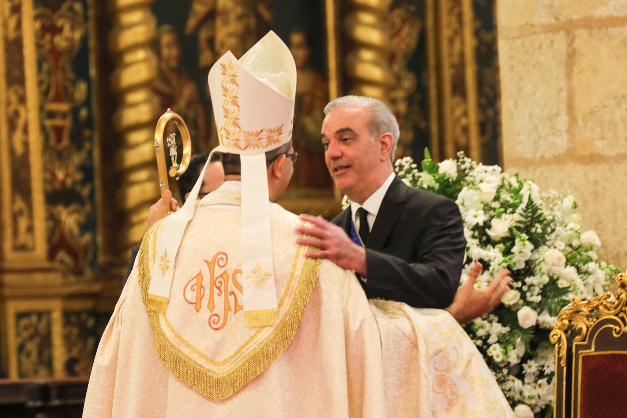 Presidente Abinader asiste a Tedeum por 182 aniversario de la Independencia Nacional (5)