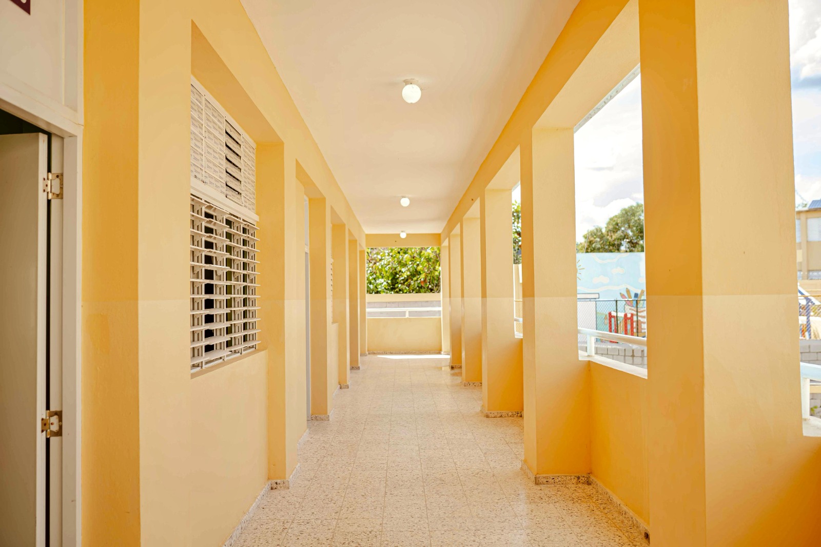 Remiten más de ocho mil expedientes a la Contraloría para validación de pagos por mantenimiento escolar