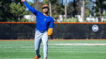 Freddy Peralta enviado a los Rays por varios prospectos