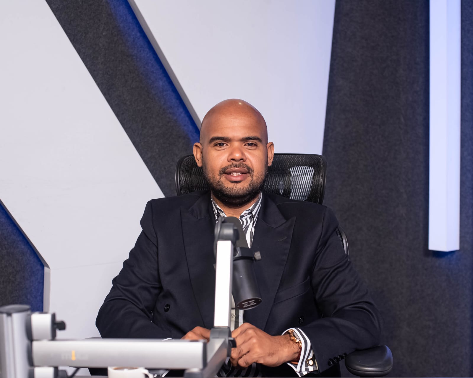 Analista político afirma Gobierno no ha logrado comunicar adecuadamente sus obras (6)