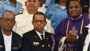 Cuerpo de Bomberos de Yamasá celebra el Día del Bombero con eucaristía, almuerzo y ascensos