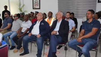 FEDA fomenta la arborización urbana en Esperanza, Valverde