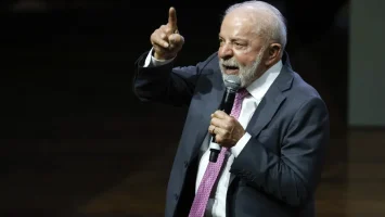 Presidente Lula da Silva desafía a EE.UU. y niega que en Brasil haya organizaciones terroristas