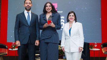 Reconocen a Nikauris Báez Ramírez en Premio Joven del Año 2026 por trayectoria profesional y académica