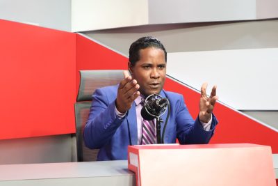 Francisco Alcántara, comunicador. (Foto: Luis Montero).