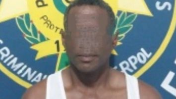 Arrestan a “Macabolo”, acusado de herir de bala a otro hombre en Barahona