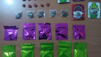 Policía refuerza ofensiva contra microtráfico en Mao y ocupa decenas de porciones de drogas