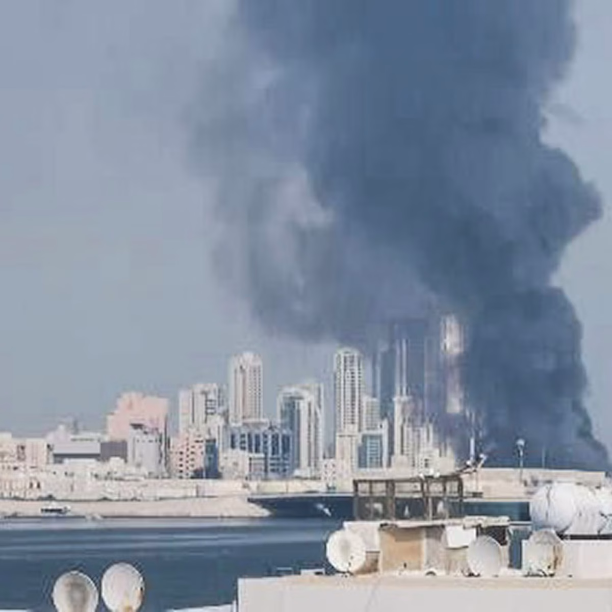 Ataque contra base saudí deja 10 militares heridos y daña aeronaves de EE.UU., dice el WSJ