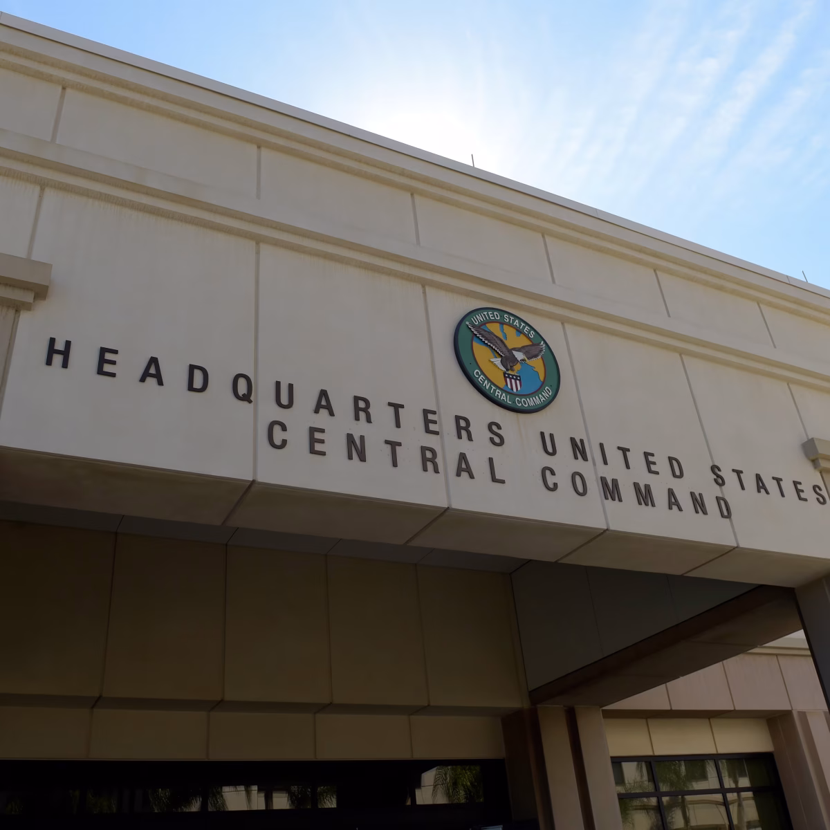 El estrecho de Ormuz «no está bloqueando», sino los puertos de Irán, dice Estados Unidos