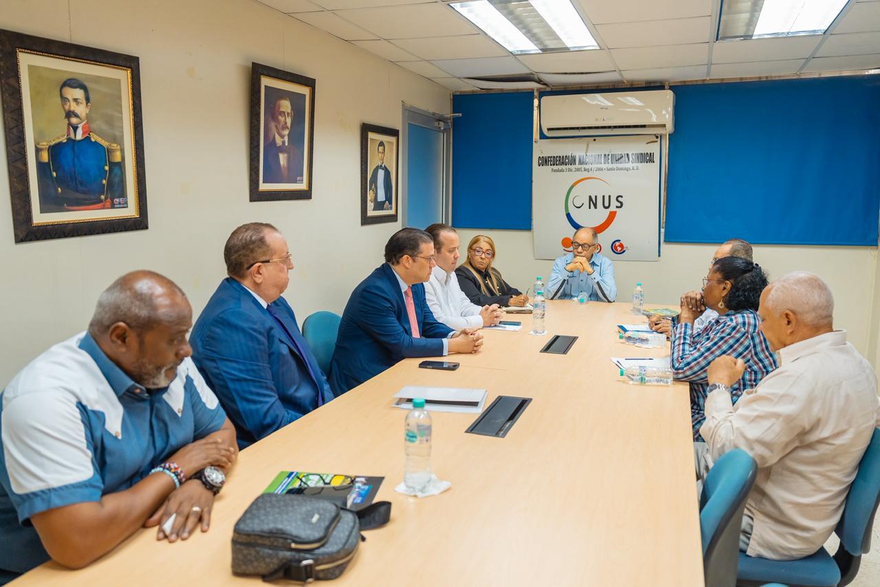 El gobierno intensifica el diálogo con los sindicatos debido al impacto de la crisis de Oriente Medio (2)