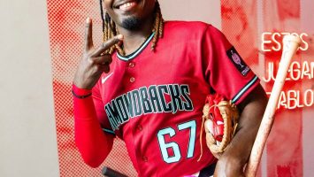 Jesús Valdez, el jugador de las Estrellas que con su resiliencia subió a Grandes Ligas