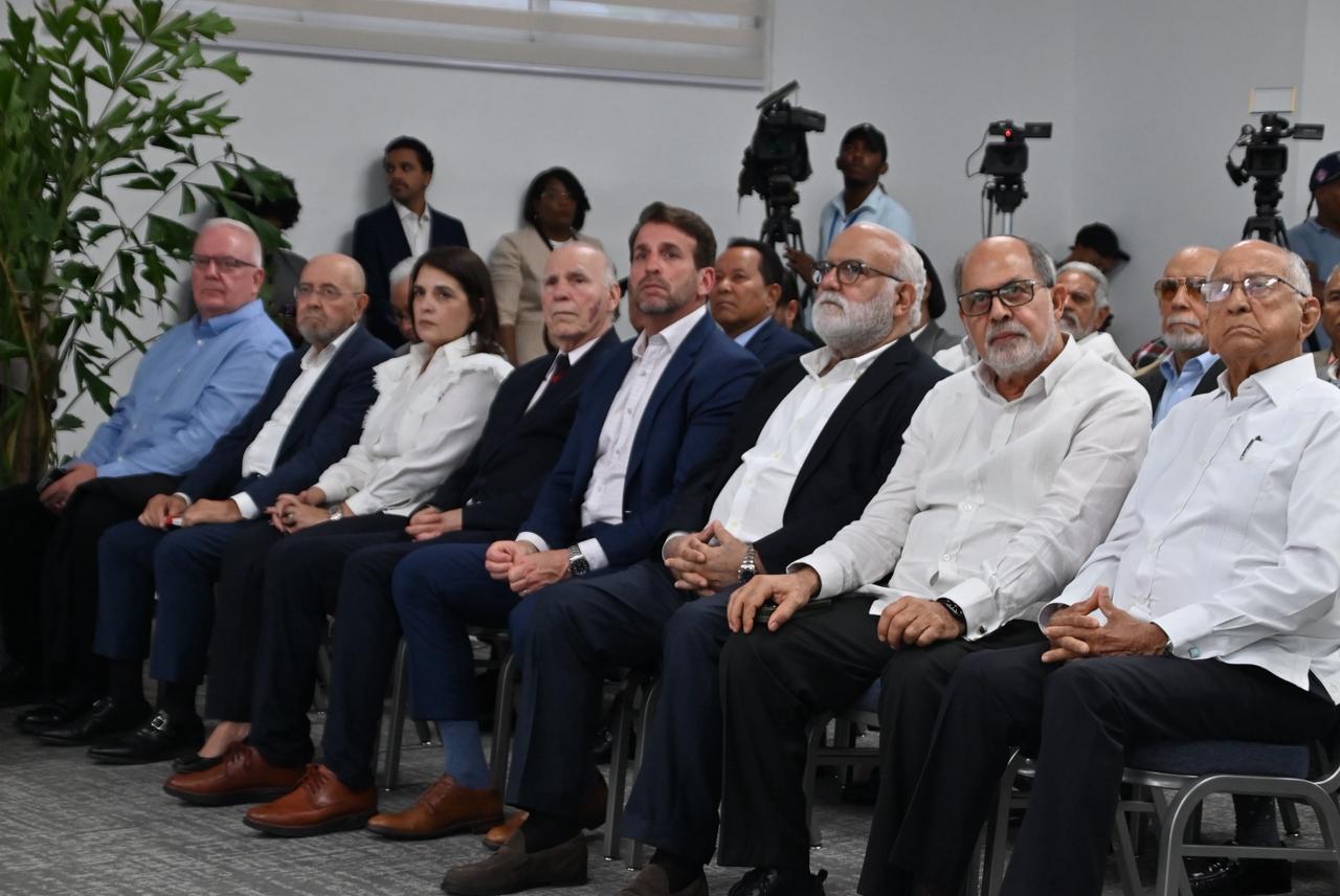 José Miguel Soto Jiménez pone en circulación libro “Los muchachos de la democracia”