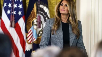 Melania Trump pide al canal ABC medidas contra Jimmy Kimmel por su «retórica de odio»