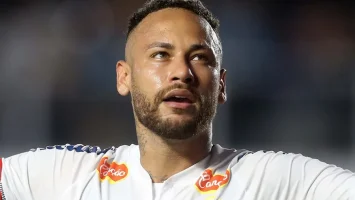 Neymar seguirá en fisioterapia y no viajará con Brasil para el amistoso contra Egipto