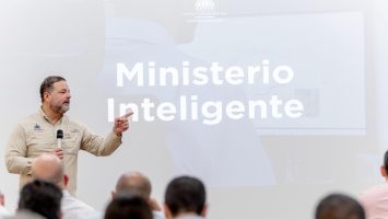 Paíno Henríquez presenta modelo Ministerio Inteligente a sectores en Punta Cana