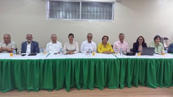 Productores de Espaillat exponen situación del sector agropecuario en encuentro con FP en Santiago