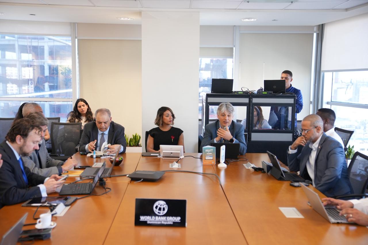 RD avanza en creación de nuevo modelo créditos de carbono para acelerar transición energética (6)