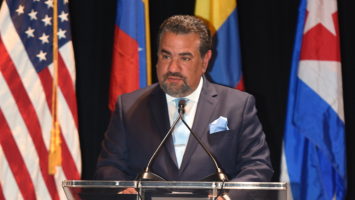 Entre la diáspora, la distancia y la desconfianza: El rol de la tecnología