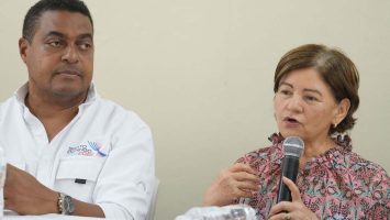 Gobernadora de Peravia afirma evento de vela SD 2026 impulsará el desarrollo de Salinas