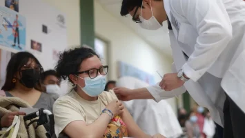 Dos nuevos casos elevan a 13 los contagios de sarampión en El Salvador, todos importados