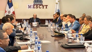 Conescyt aprueba reforma educativa y nuevas ofertas académicas impulsadas por el Gobierno