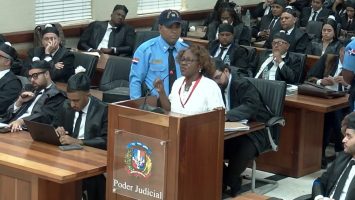 “Me declaro una huérfana”: Progenitora de víctima del caso Jet Set exige justicia ante el tribunal