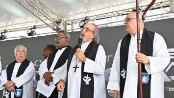 “Ya no es pedir, ahora es exigir”, padre Rogelio cuestiona justicia a un año de la tragedia del Jet Set