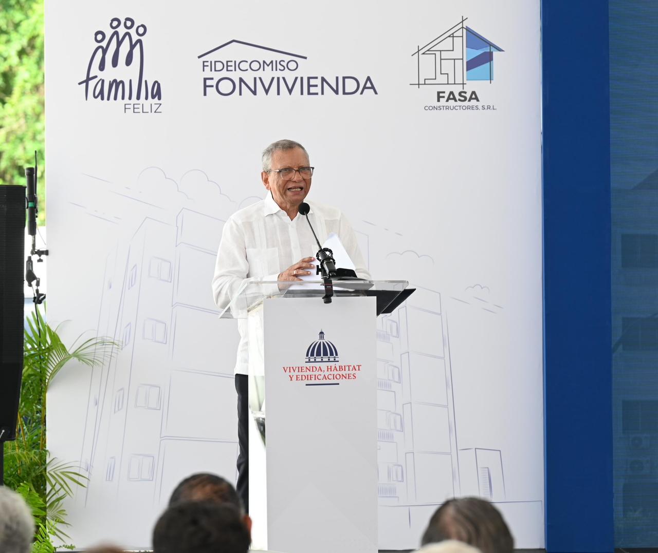 Dr. Leonardo Aguilera, Presidente Ejecutivo de BanReservas