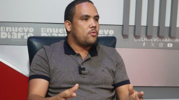 Empresario denuncia desalojo ilegal y persecución contra su negocio en playa de Pedernales