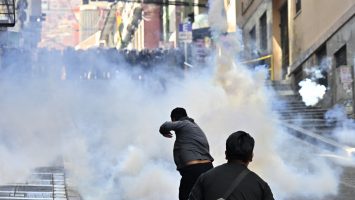 «Bolivia se enfrenta a un golpe de Estado», dice subsecretario de Estado de EEUU