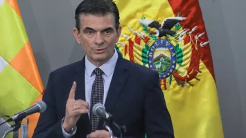 ¿Qué detonó la crisis que amenaza al Gobierno de Rodrigo Paz en Bolivia?