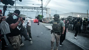 Denuncian ante juez en Nueva York detención «inhumana» de inmigrantes en 26 Federal Plaza