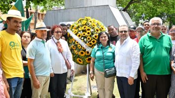 Frente Amplio y Alianza País rinden homenaje a Mauricio Báez y demandan reforma integral de la seguridad social