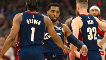 Harden y Mitchell quieren seguir en los Cavaliers