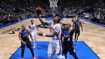 Los Pistons remontan 24 puntos y llevan al máximo sus serie ante el Magic