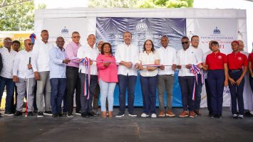 Inefi entrega techado en politécnico de San Juan y fortalece deporte escolar