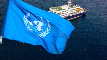 La OMS dice que no sería humano dejar a los pasajeros en el crucero aunque estén sanos