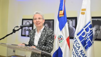 Profesora analiza correspondencia de Pedro Henríquez Ureña con Alfonso Reyes
