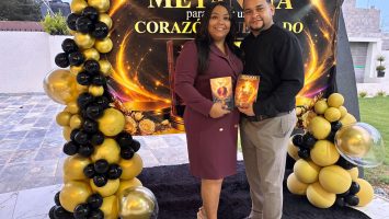 Pastores presentan libros sobre sanidad emocional y transformación personal en Yamasá