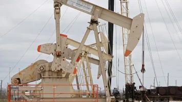 El petróleo de Texas baja a 69 dólares pendiente de conversaciones de EEUU e Irán con Doha