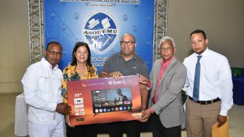 Asodemu celebra el Día del Trabajador con fiesta de confraternidad en la UASD-SFM