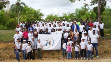 Voluntariado Bancentraliano realizó su 21.ª jornada de reforestación