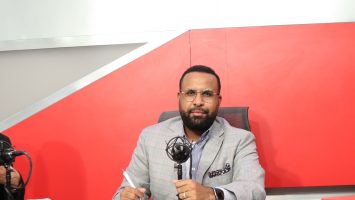 Julio Samuel Sierra, comunicador. (Foto: El Nuevo Diario)
