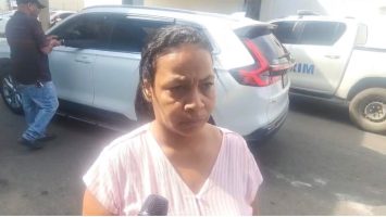 Madre denuncia que su hijo recibió cinco disparos de una patrulla policial en presunto intento de robo en Navarrete