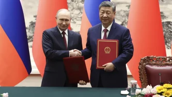 Xi Jinping y Vladímir Putin firman una declaración para fortalecer su cooperación estratégica