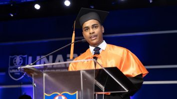 Yeuri Agramonte se gradúa Summa Cum Laude con índice de 4.0 en Unapec
