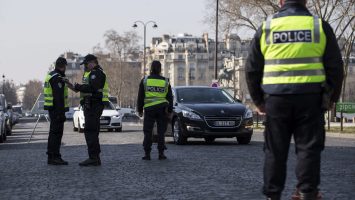 Mueren cinco jóvenes en Francia al caer su vehículo por un precipicio