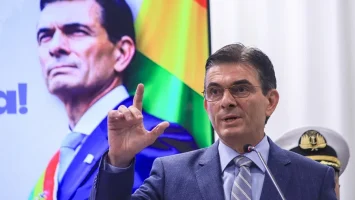 Rodrigo Paz anuncia una comisión para una reforma parcial de la Constitución de Bolivia